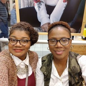 Meet your Posher, Moorehead